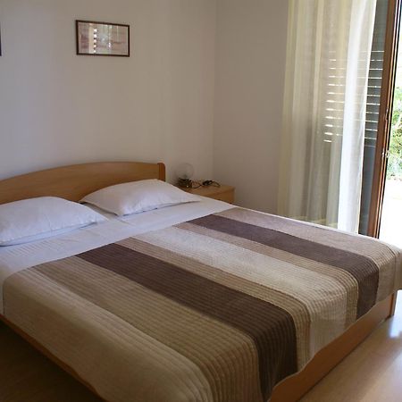 Apartment Ana M 克尔克 外观 照片
