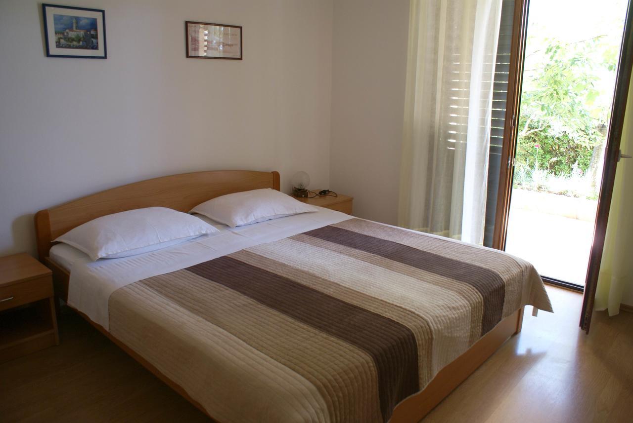 Apartment Ana M 克尔克 外观 照片